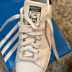 STAN SMITH MENS SIZE 7